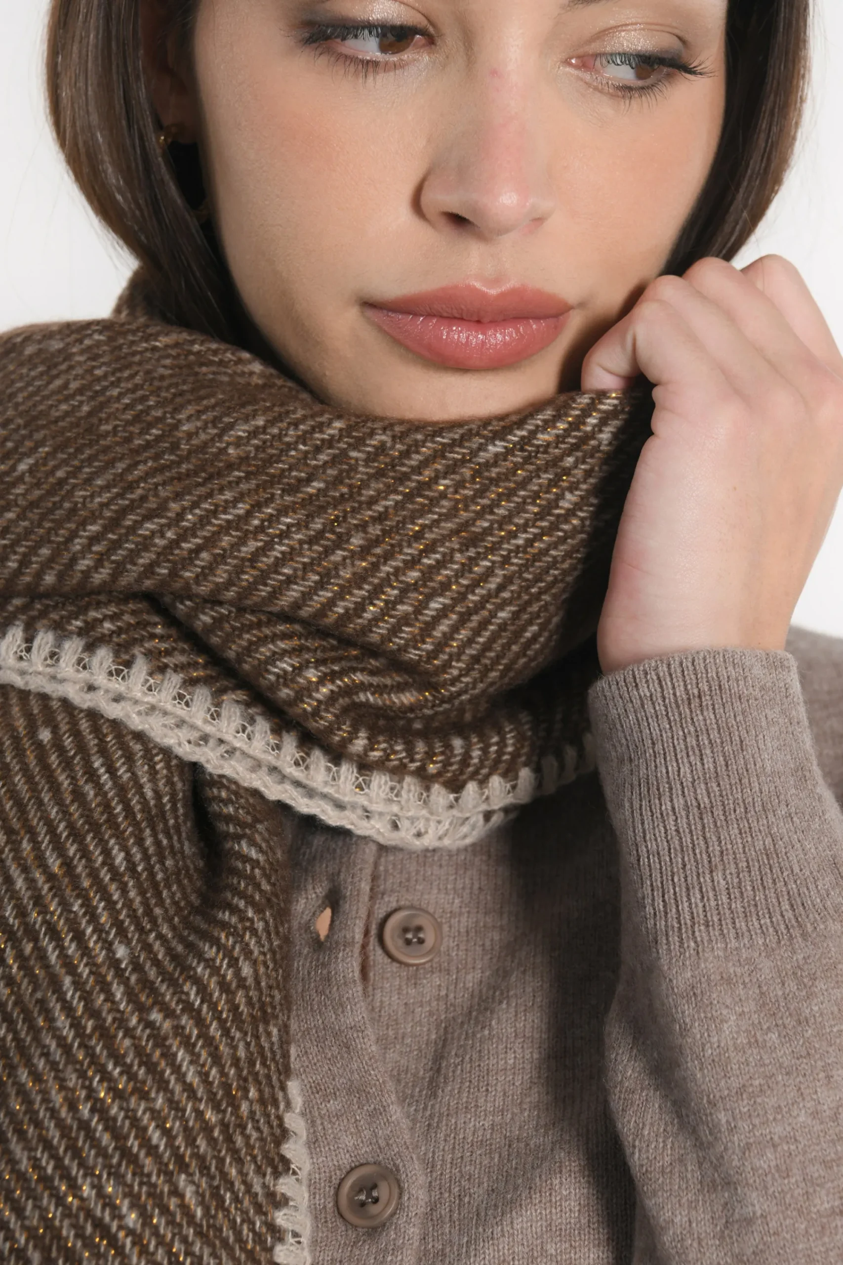 charpe_amanda_marron_3.webp KOOKAÏ ÉCHARPE AMANDA Marron Fashion