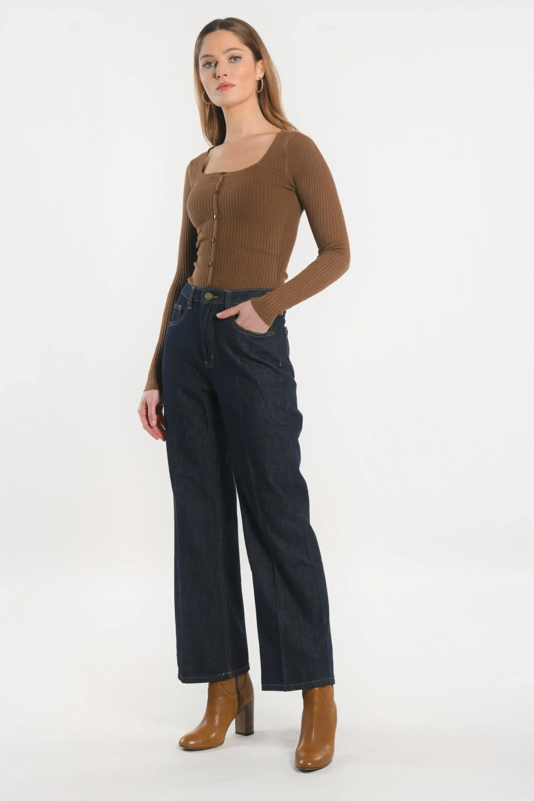 jean_cropped__stacy__rins_1.webp KOOKAÏ JEAN CROPPED - STACY - Rinse Discount