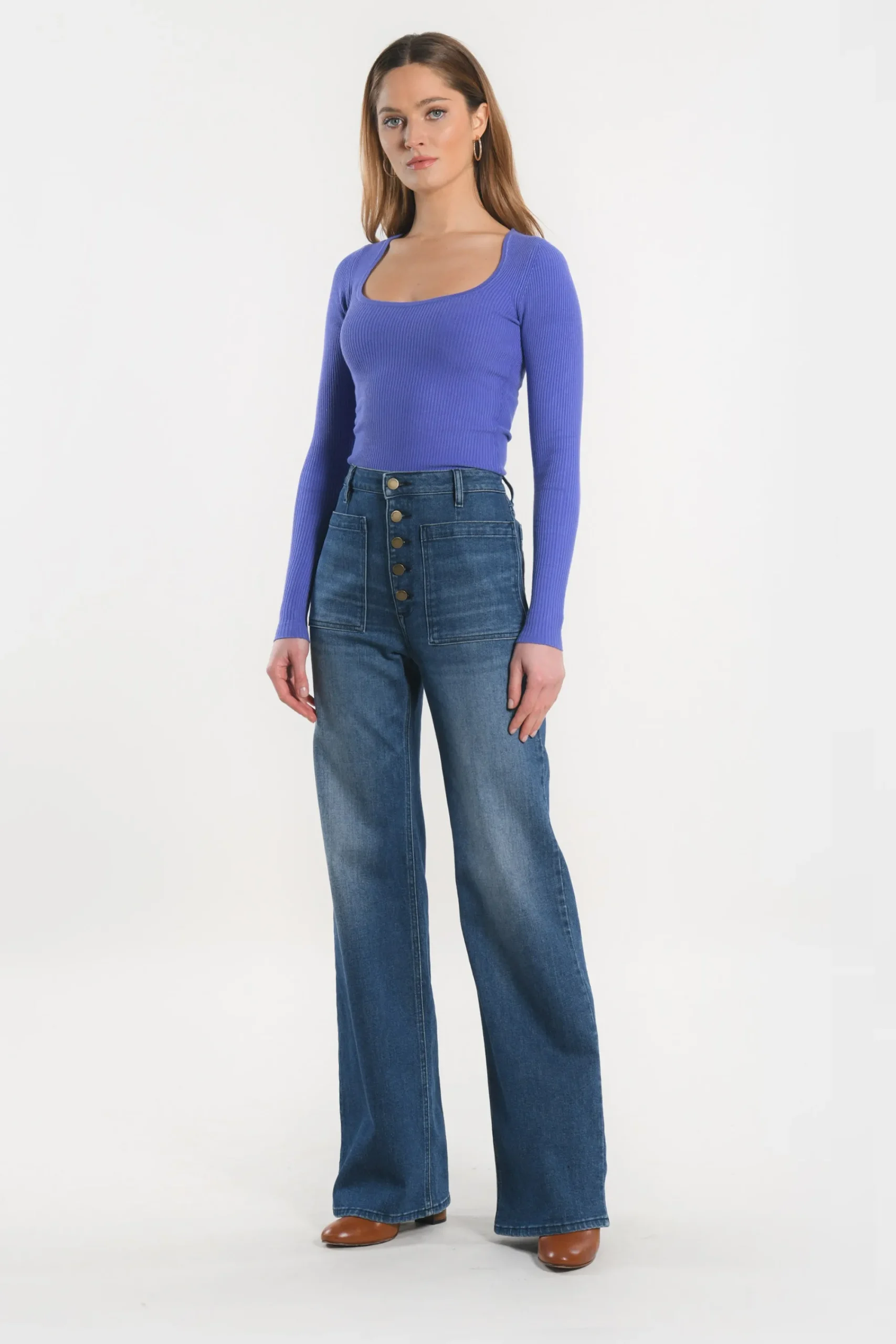 jean_flare_jenny_stone_1.webp KOOKAÏ JEAN FLARE JENNY Stone Outlet