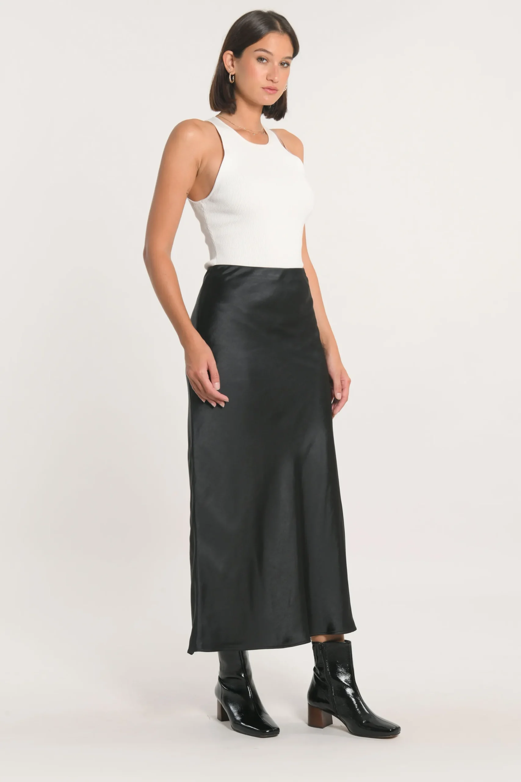 jupe_longue_sia_satin_noi_1.webp KOOKAÏ JUPE LONGUE SIA SATIN Noir Best Sale