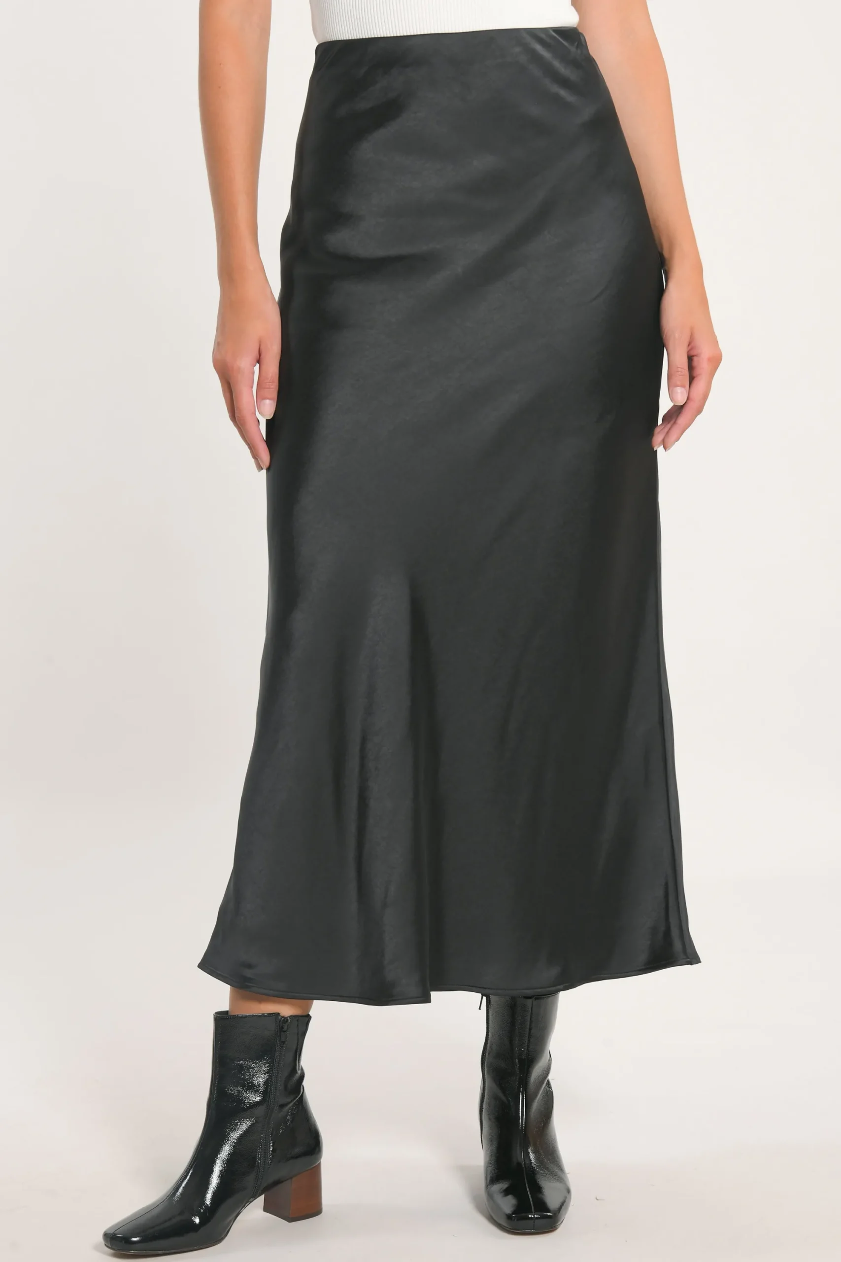 jupe_longue_sia_satin_noi_2.webp KOOKAÏ JUPE LONGUE SIA SATIN Noir Best Sale