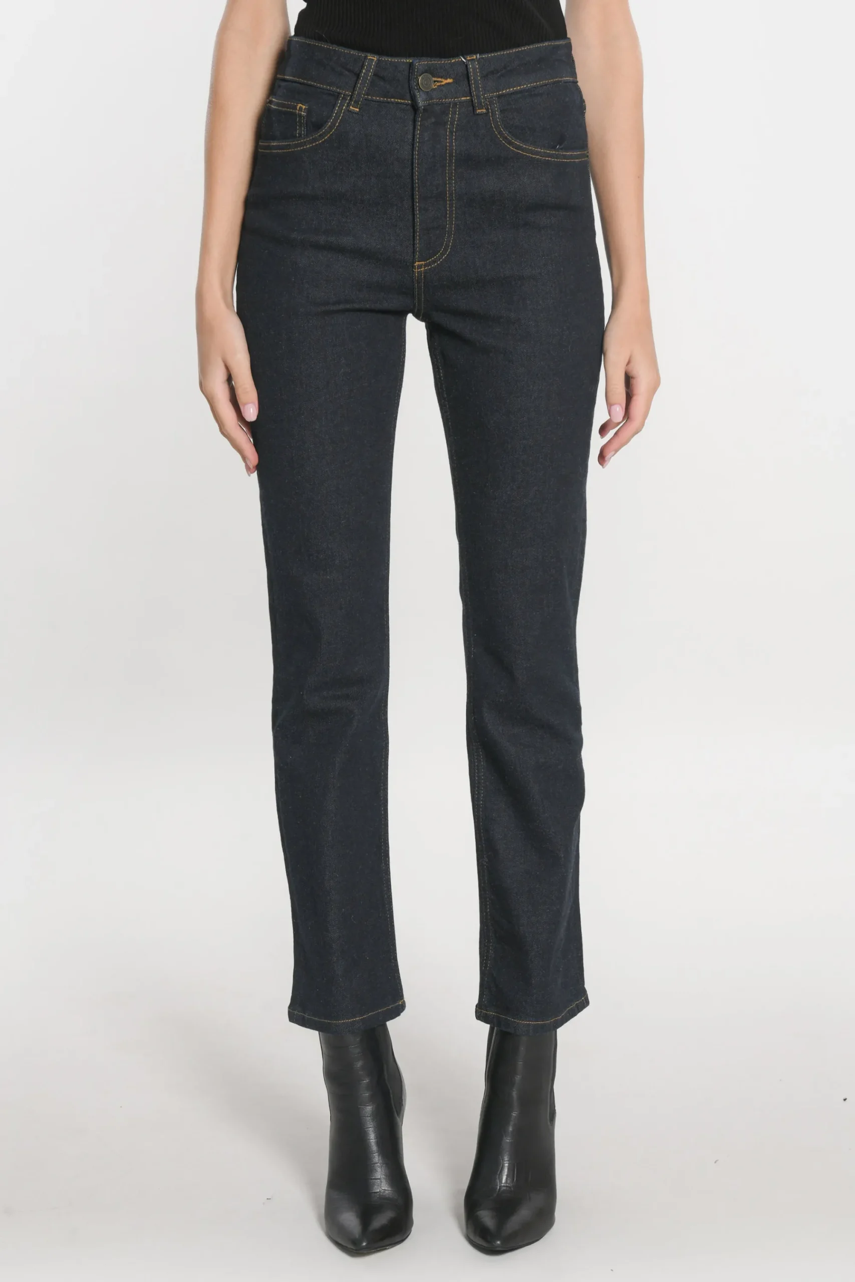 pantalon_cropped_sportwea_2-1.webp KOOKAÏ PANTALON CROPPED SPORTWEAR DAISY Rinse Discount