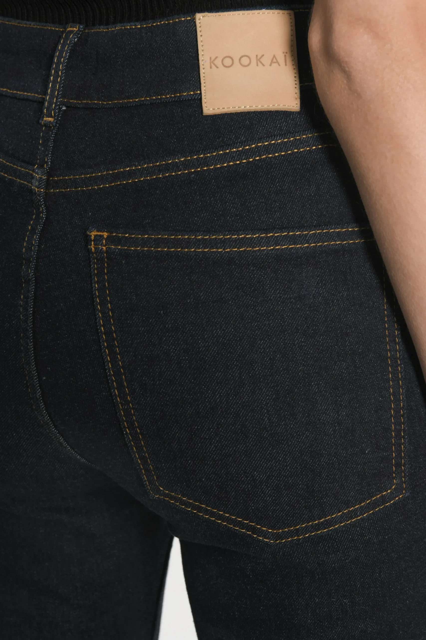 pantalon_cropped_sportwea_4-1.webp KOOKAÏ PANTALON CROPPED SPORTWEAR DAISY Rinse Discount