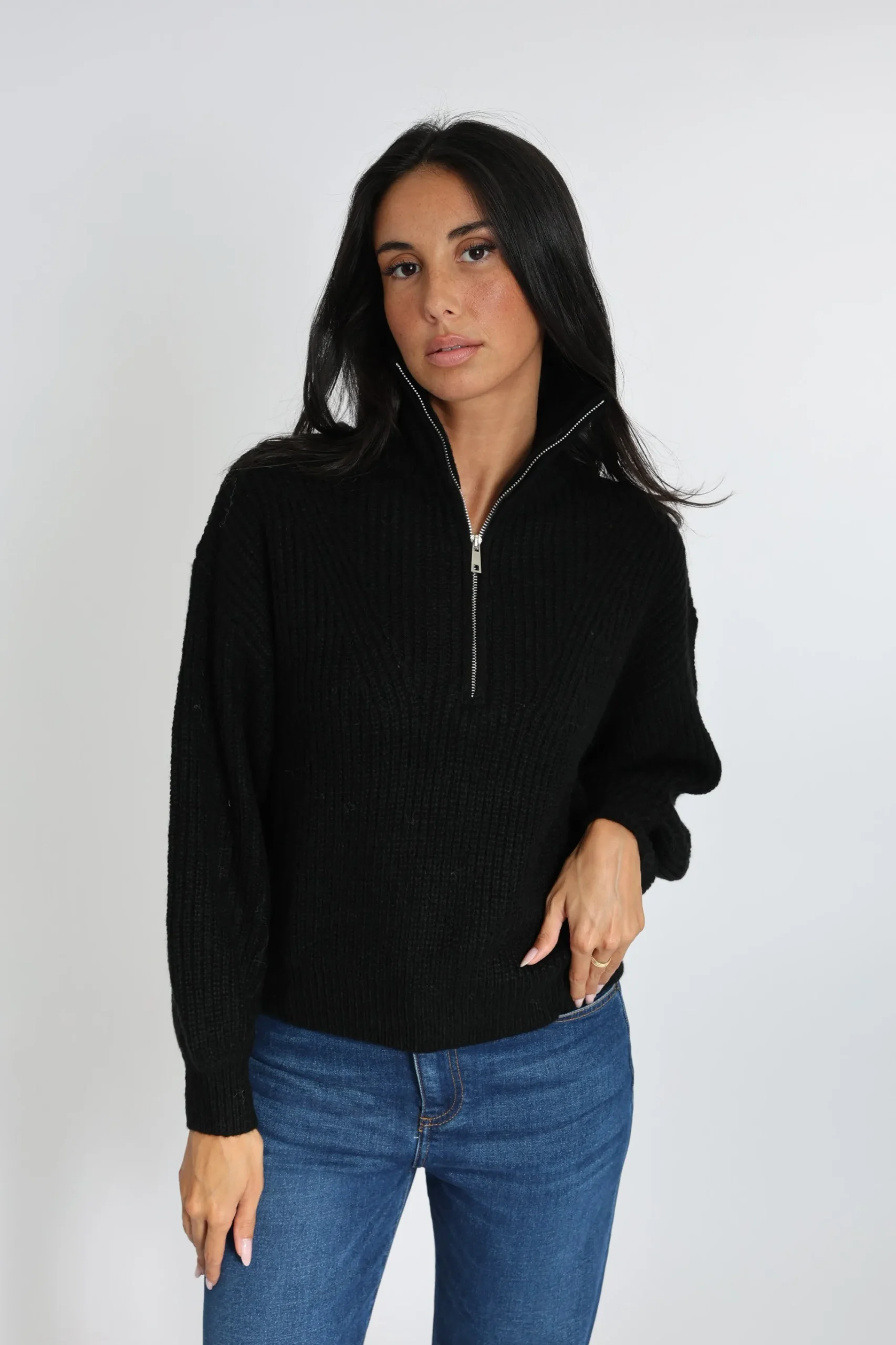 pull_col_camionneur_mina__1-1.webp KOOKAÏ PULL COL CAMIONNEUR MINA Noir Online