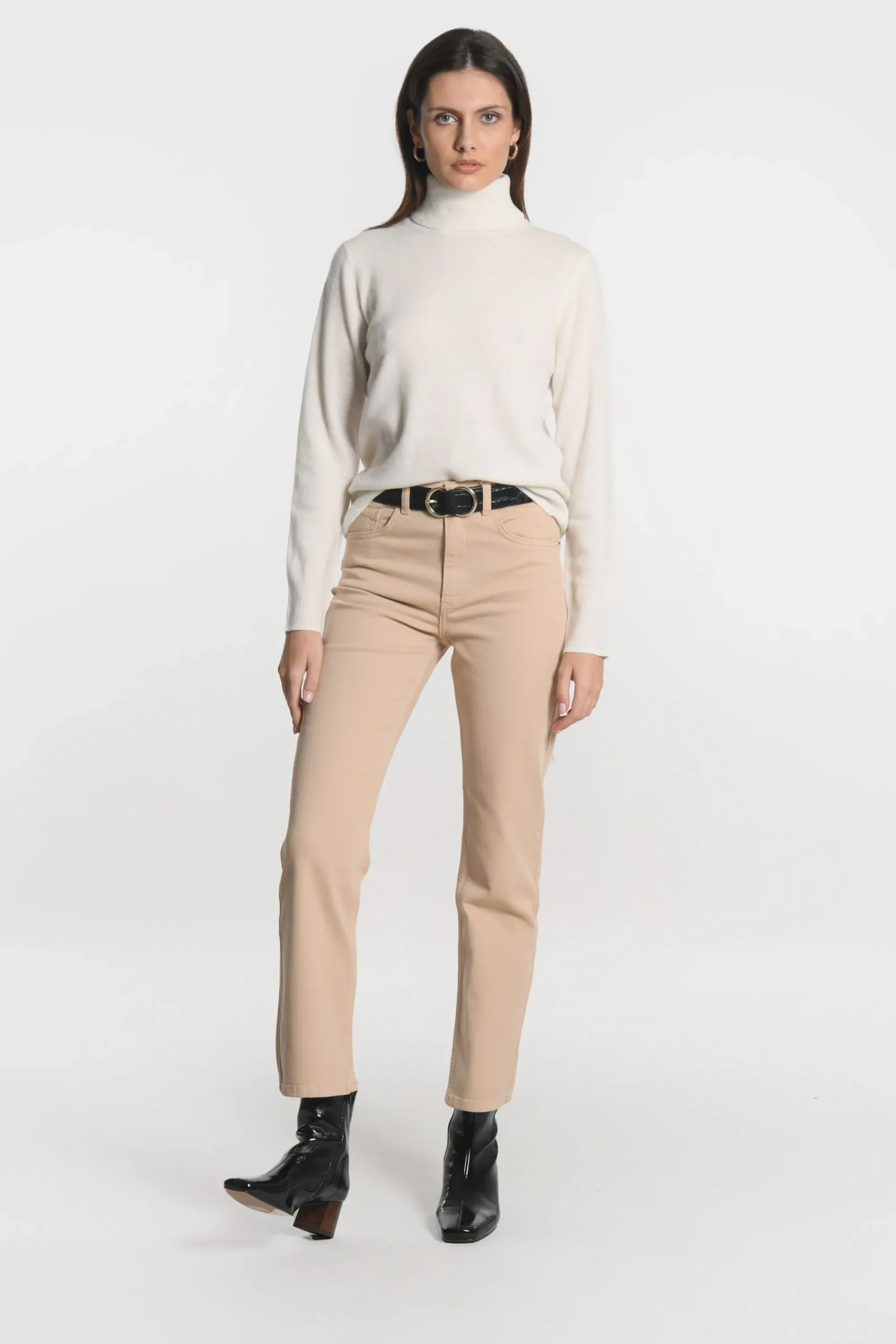 pull_col_roul_anita_cru_2.webp KOOKAÏ PULL COL ROULÉ ANITA ÉCRU Ecru Store