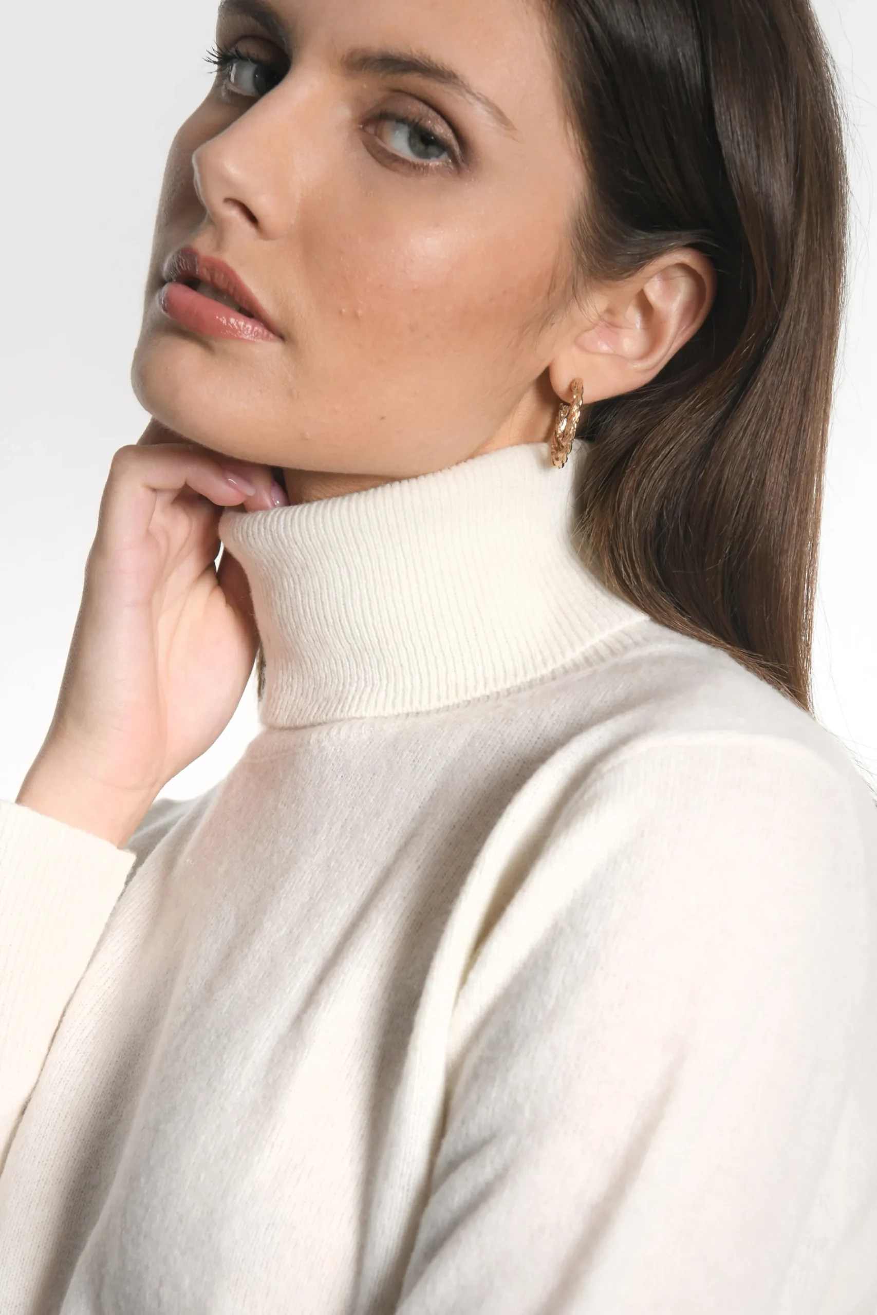 pull_col_roul_anita_cru_3.webp KOOKAÏ PULL COL ROULÉ ANITA ÉCRU Ecru Store