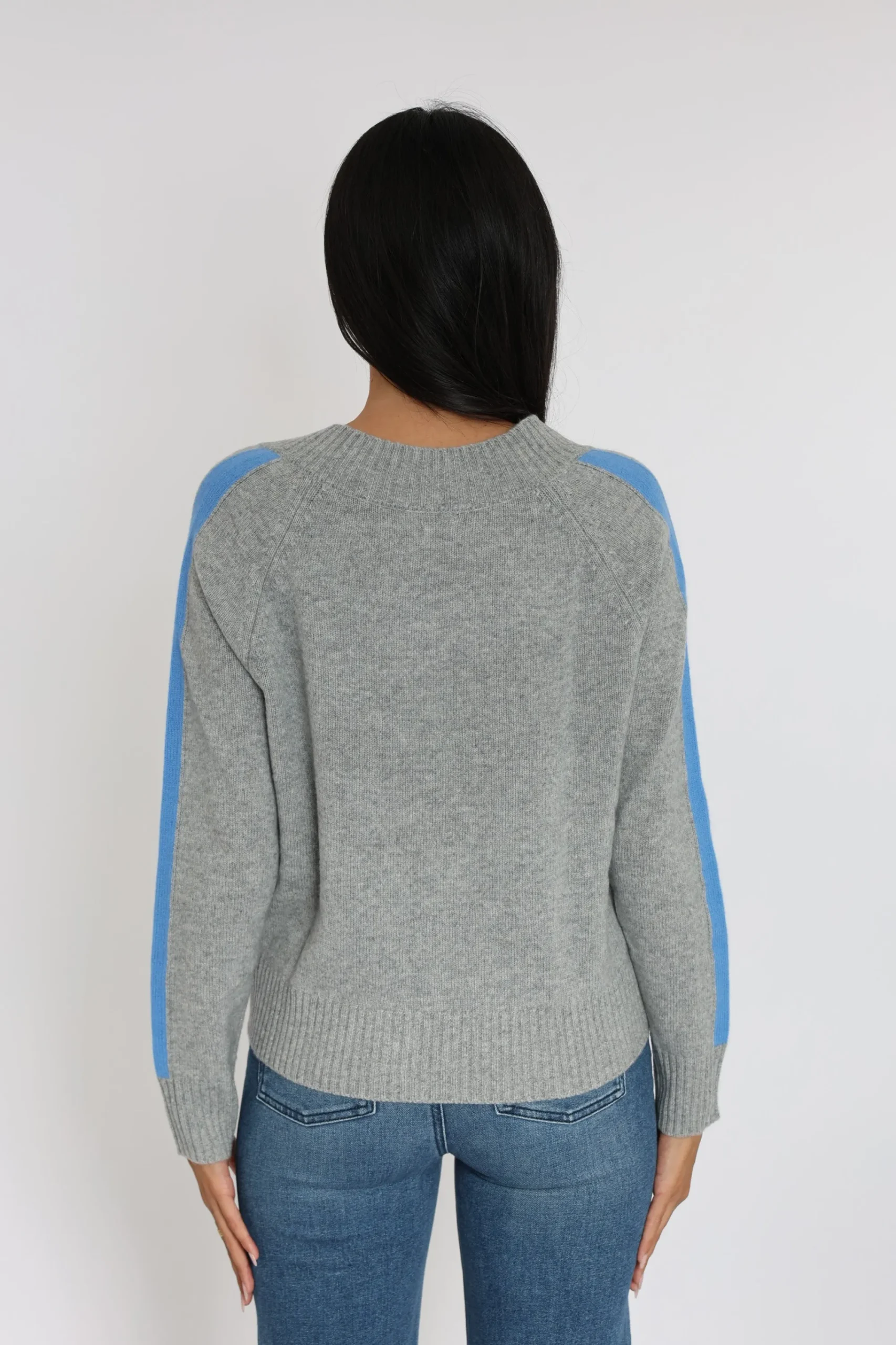 pull_col_v_astrid_gris_ch_2.webp KOOKAÏ PULL COL V ASTRID GRIS CHINÉ/BLUE Grischine/blue Cheap