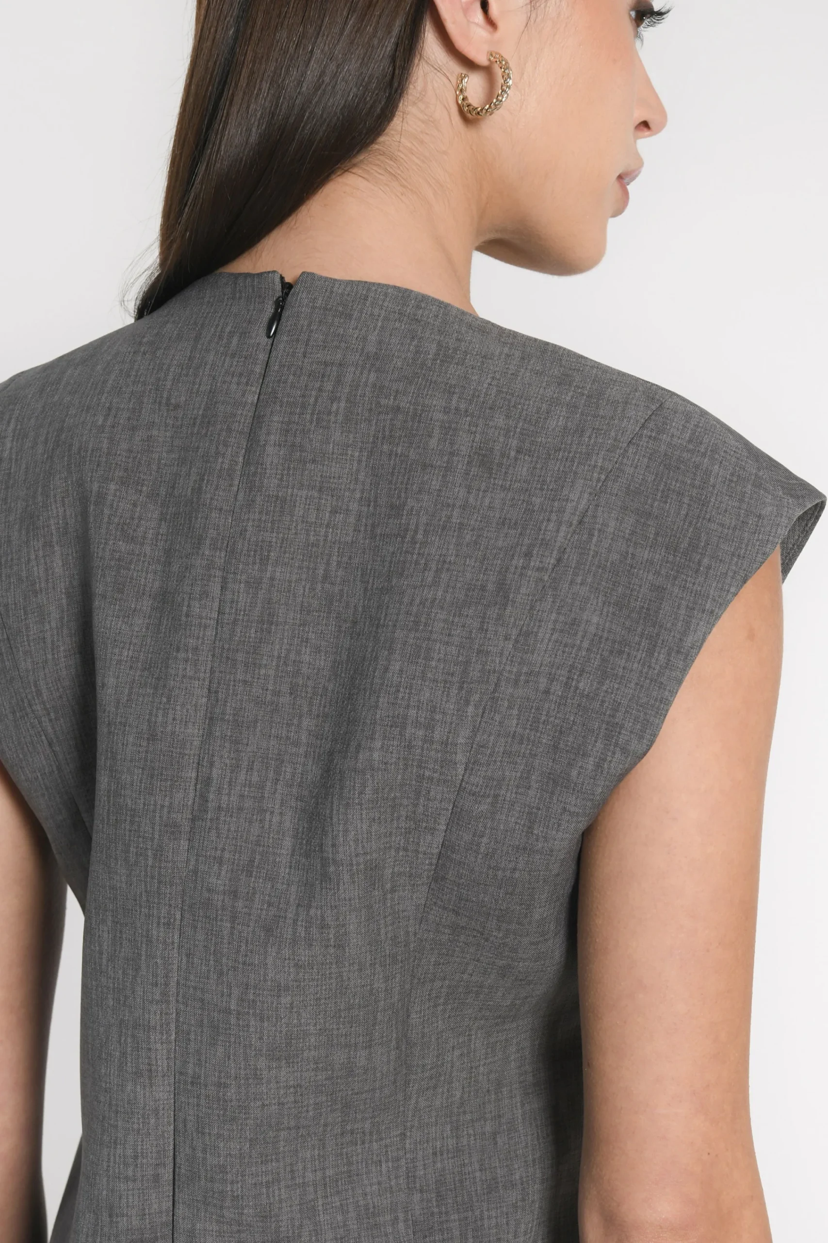 robe_tessa_gris_6.webp KOOKAÏ ROBE TESSA Gris Fashion