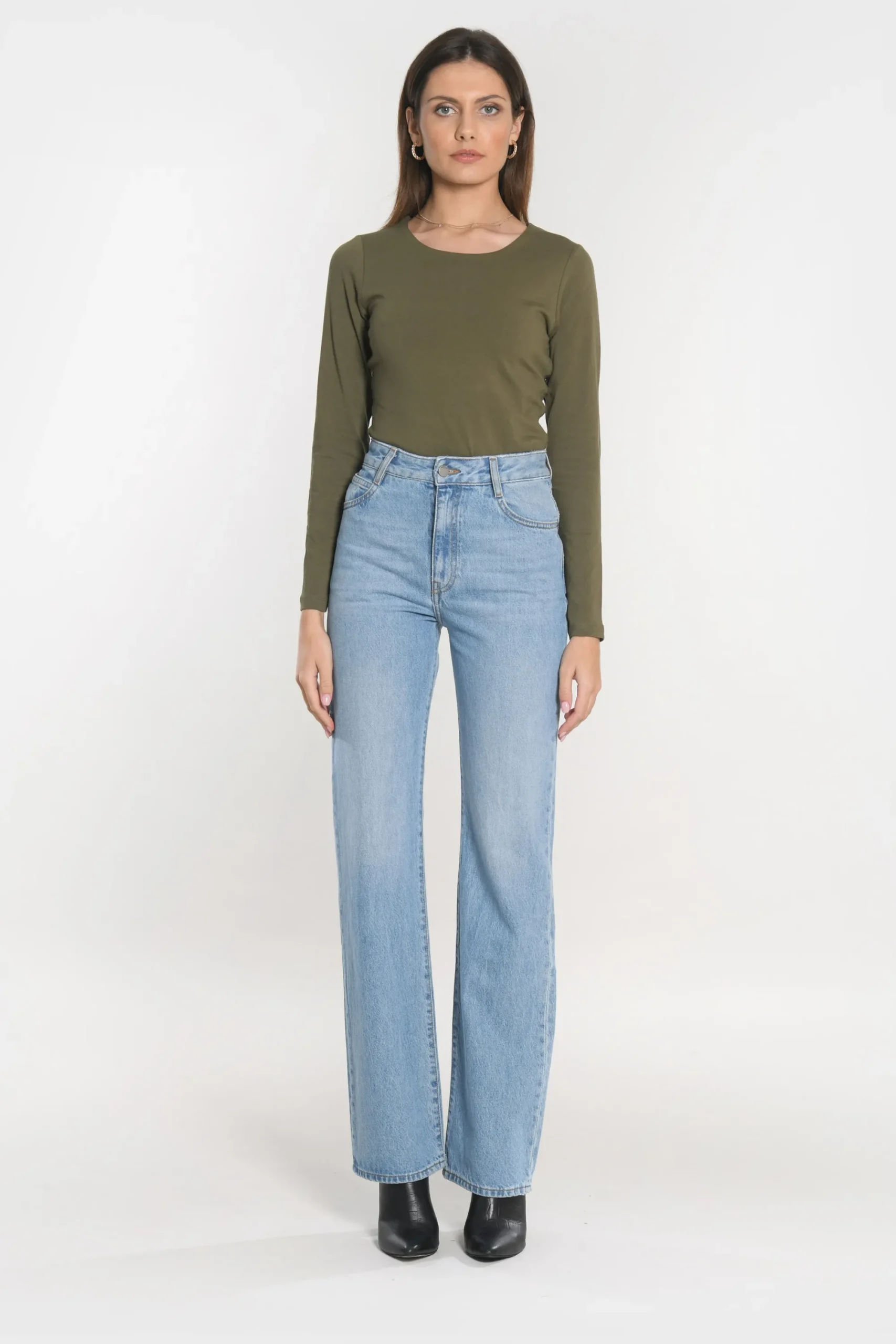 tee_shirt_col_rond_curt_k_2.webp KOOKAÏ TEE SHIRT COL ROND CURT Kaki Fashion