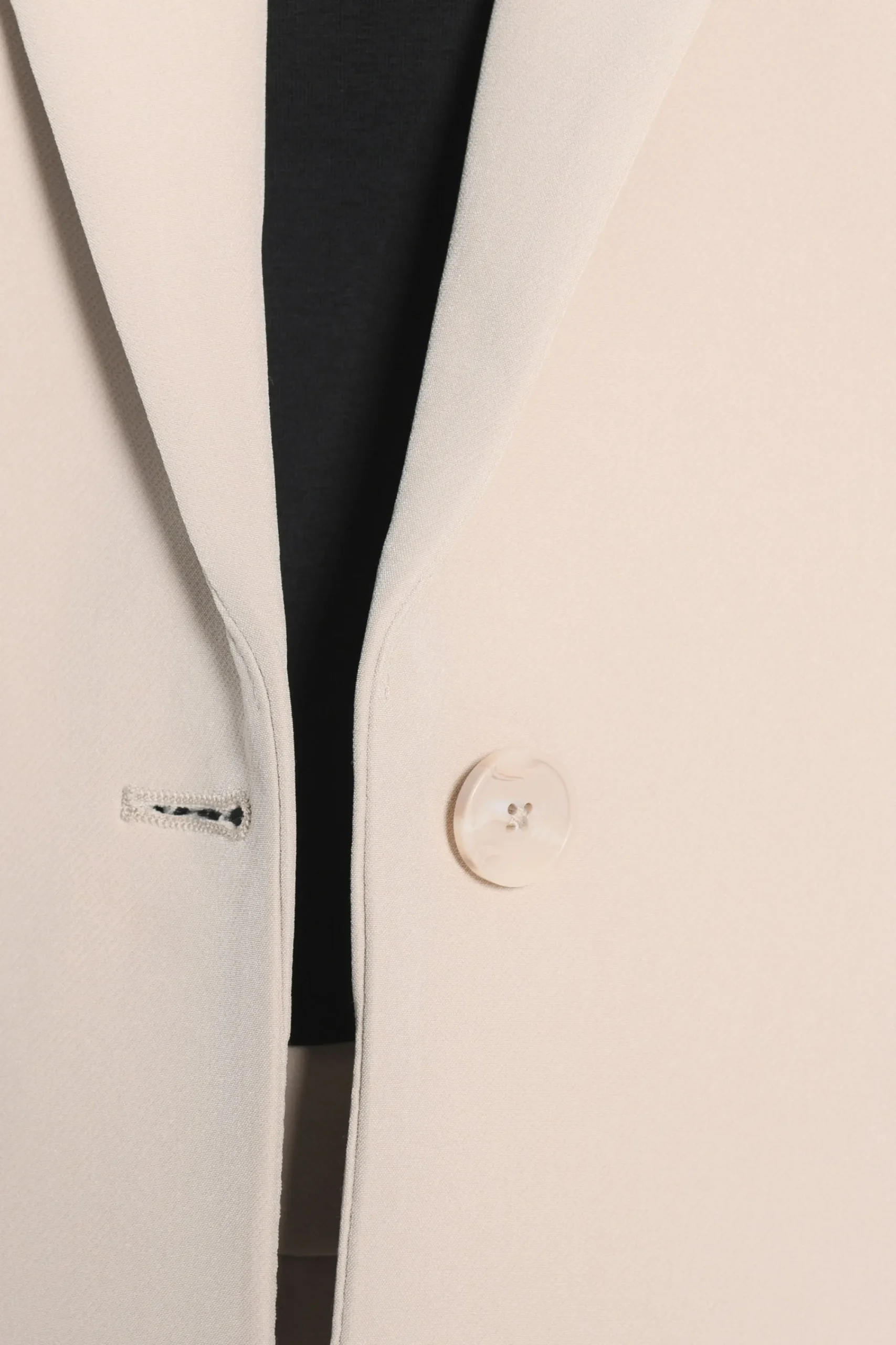 veste_mathilda_amande_5.webp KOOKAÏ VESTE MATHILDA Amande Clearance